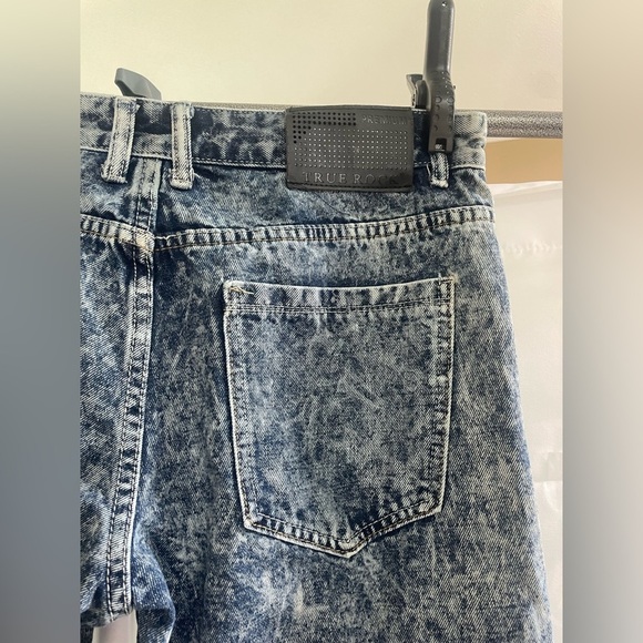 TRUE ROCK Blue Skinny Jeans Distressed Fashion men’s size 34 see measurements - Picture 10 of 10